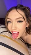 🍆 8” TRANS QUEEN (FREE) miakittyxo OnlyFans