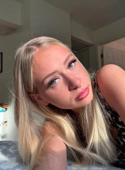 Daisy🌼 | blue eyed blondy!! daisyhartxx OnlyFans