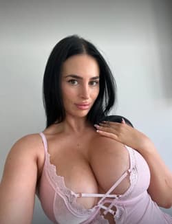 Olivia Brookes [BEST 🍒’s]  oliviabrookess OnlyFans