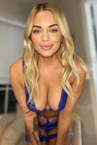 Melanie Raine✨ melanieraine OnlyFans