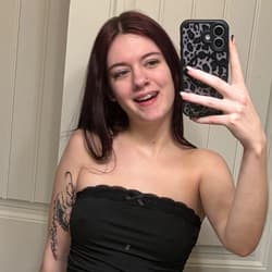 𝙻 𝙸 𝙻 𝚈  lilyhasasecret OnlyFans