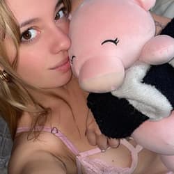 Maddie 🍓🧸 itsmaddiee OnlyFans