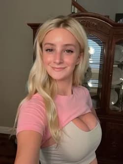 HAILEY🏳️‍⚧️🍆💛 haileypuff OnlyFans