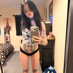 Raven 𓆩♡𓆪 ravenrly OnlyFans