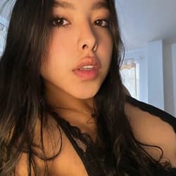Little Kimmy 🇰🇷 FREE TODAY ONLY 🫰  kimmybunnyxo OnlyFans