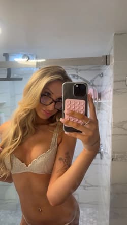 aria marie itsariamarie OnlyFans