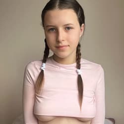 💘 Kinder Olya 💘 sweetolyaa OnlyFans