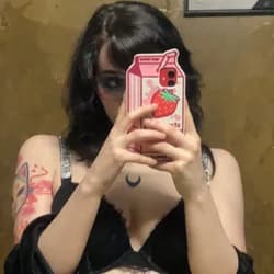 Lily 🪷 zvxxvbvz OnlyFans