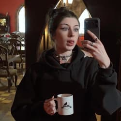 𝔱𝔦𝔤𝔥𝔱𝔢𝔰𝔱 𝔤𝔬𝔱𝔥 || #1 spicy content on OF 🥵🔥 unhingedray OnlyFans