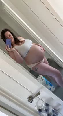 Milk Mommy Holli 🍼Pregnant MILF hollibaby69 OnlyFans