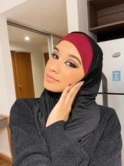 18 YEAR OLD HIJABI ☪️ amirashaik OnlyFans