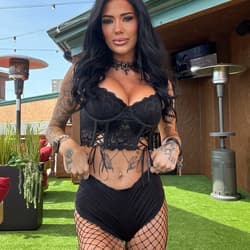𝐌𝐚𝐤𝐞𝐧𝐳𝐢𝐞 ❣ 𝐍𝐚𝐮𝐠𝐡𝐭𝐲 𝐂𝐨𝐰𝐠𝐢𝐫𝐥 makenzzay OnlyFans