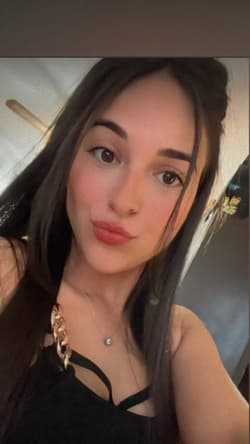 Emma emmaunfiltered OnlyFans