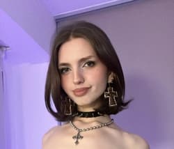 Zoe | 8 inch 😘 itsqueenzoe OnlyFans