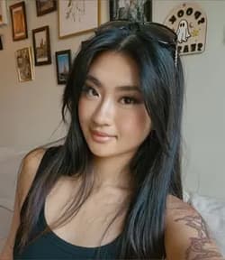 Alice onlyaliceishere OnlyFans