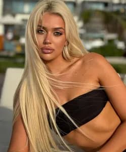 Scarlett 🏳️‍⚧️🌷 Blondie TS scarlettwildd OnlyFans