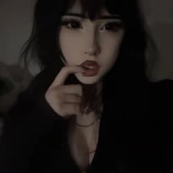 𝔡𝔞𝔦𝔰𝔶 || prettiest goth 🖤 daisylurks OnlyFans